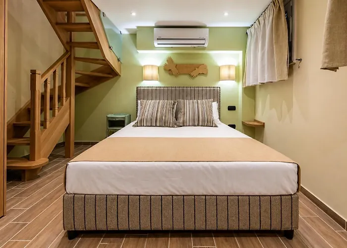 Ipelhome - Plaka Boutique s